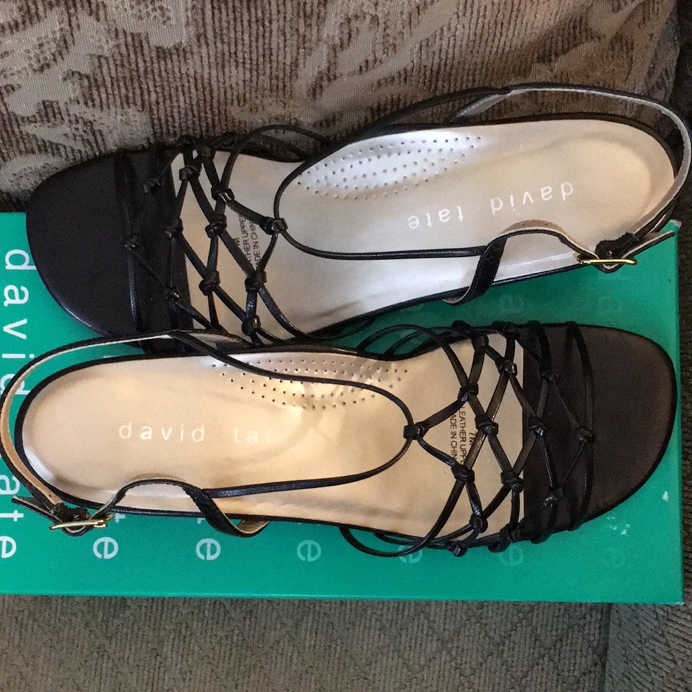 David Tate YKnot Sandals Leather Upper S7